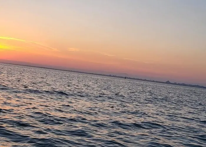 Дом отдыха Marina Sunset